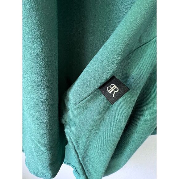 Banana Republic green emerald women's sleeveless blouse top comfortable size L.‎ - Picture 8 of 9